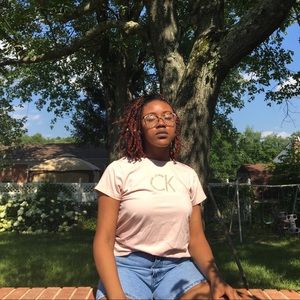 Blush Pink Calvin Klein T-shirt- Large